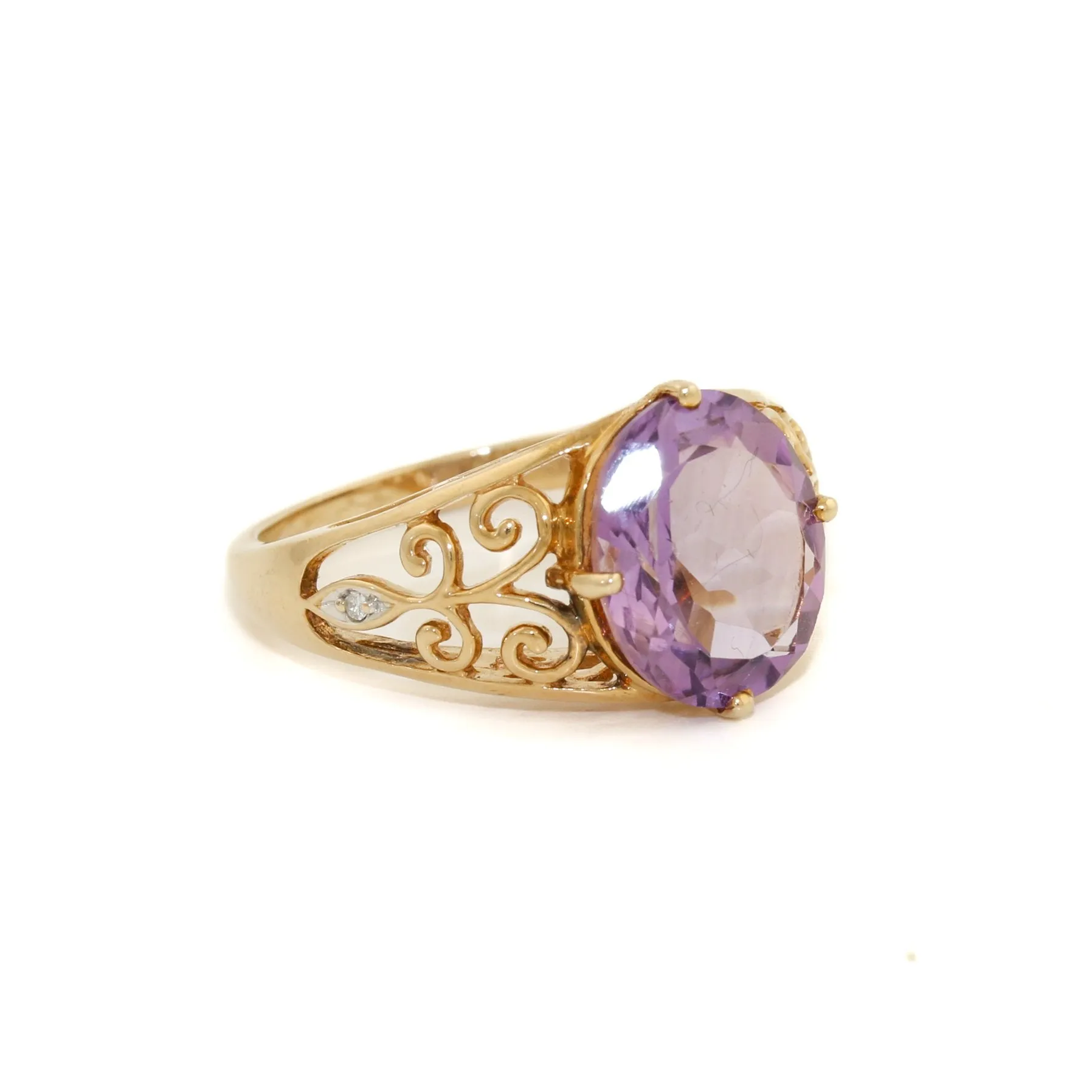 14k Gold x Amethyst Filigree Cocktail Ring