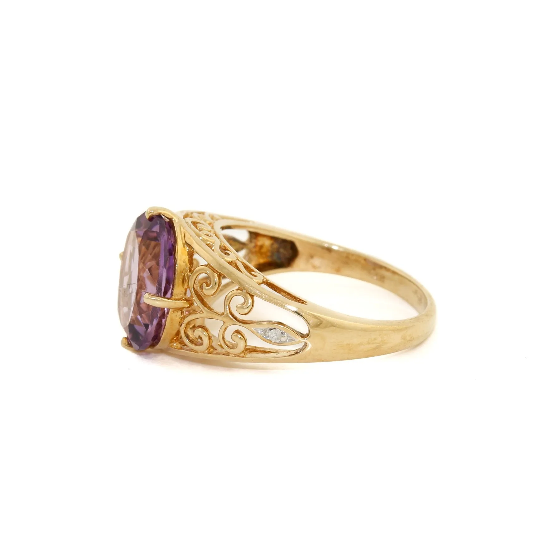 14k Gold x Amethyst Filigree Cocktail Ring