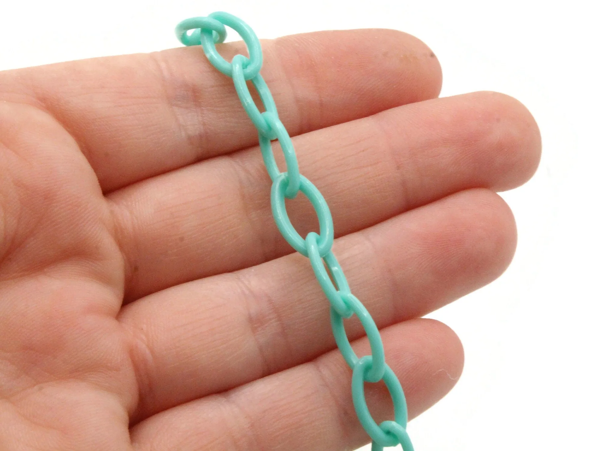 15.75 Inch Blue Green Plastic Oval Chain - 40cm chain - 13x8mm Links