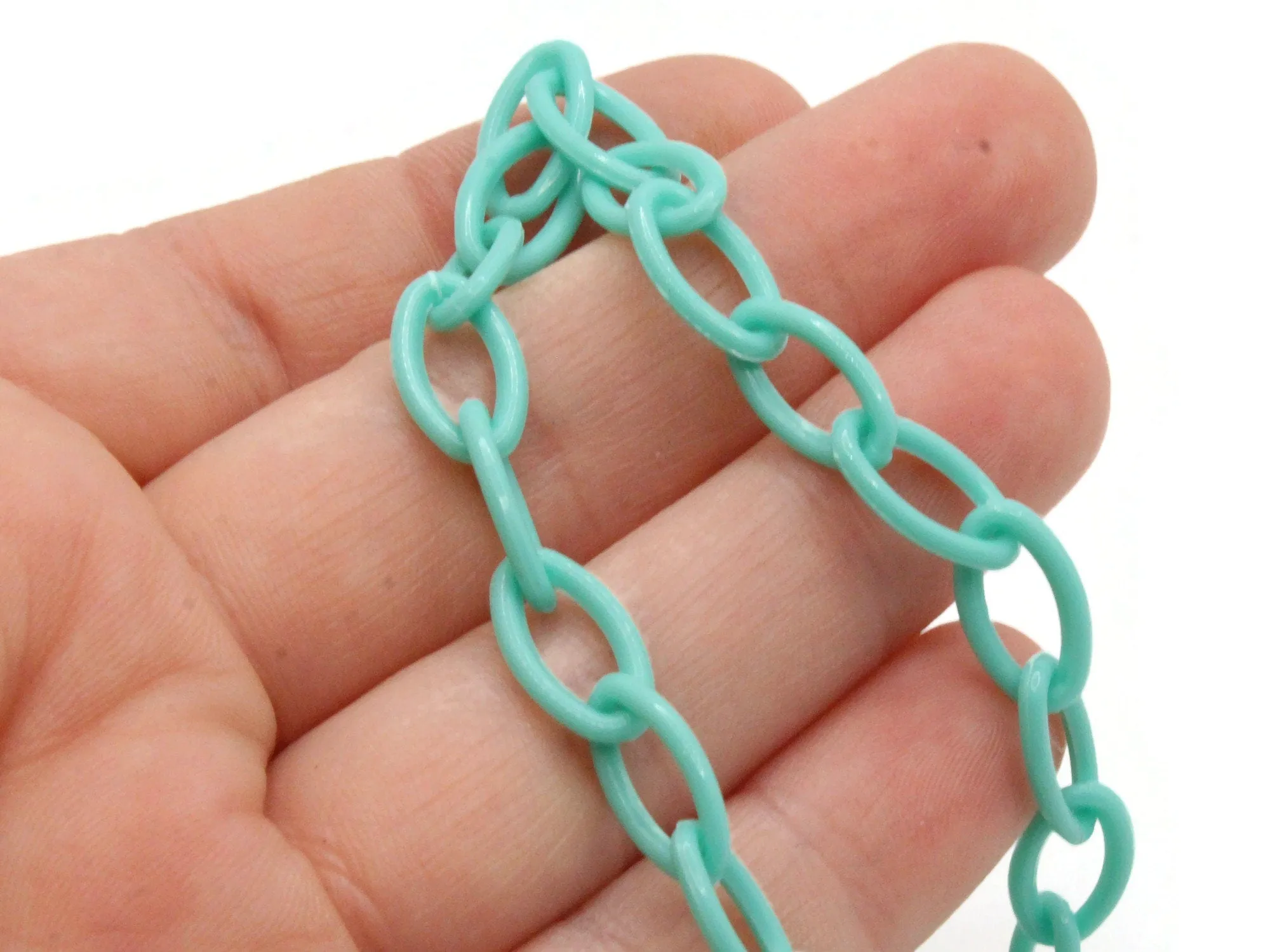 15.75 Inch Blue Green Plastic Oval Chain - 40cm chain - 13x8mm Links