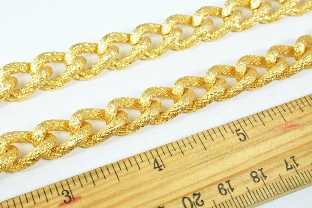 17x16mm Gold Aluminum Chain, Twisted Open Link for Handmade bracelet, Necklace Jewelry Accessories. 1 Yard (3 Feets), Item# 1437