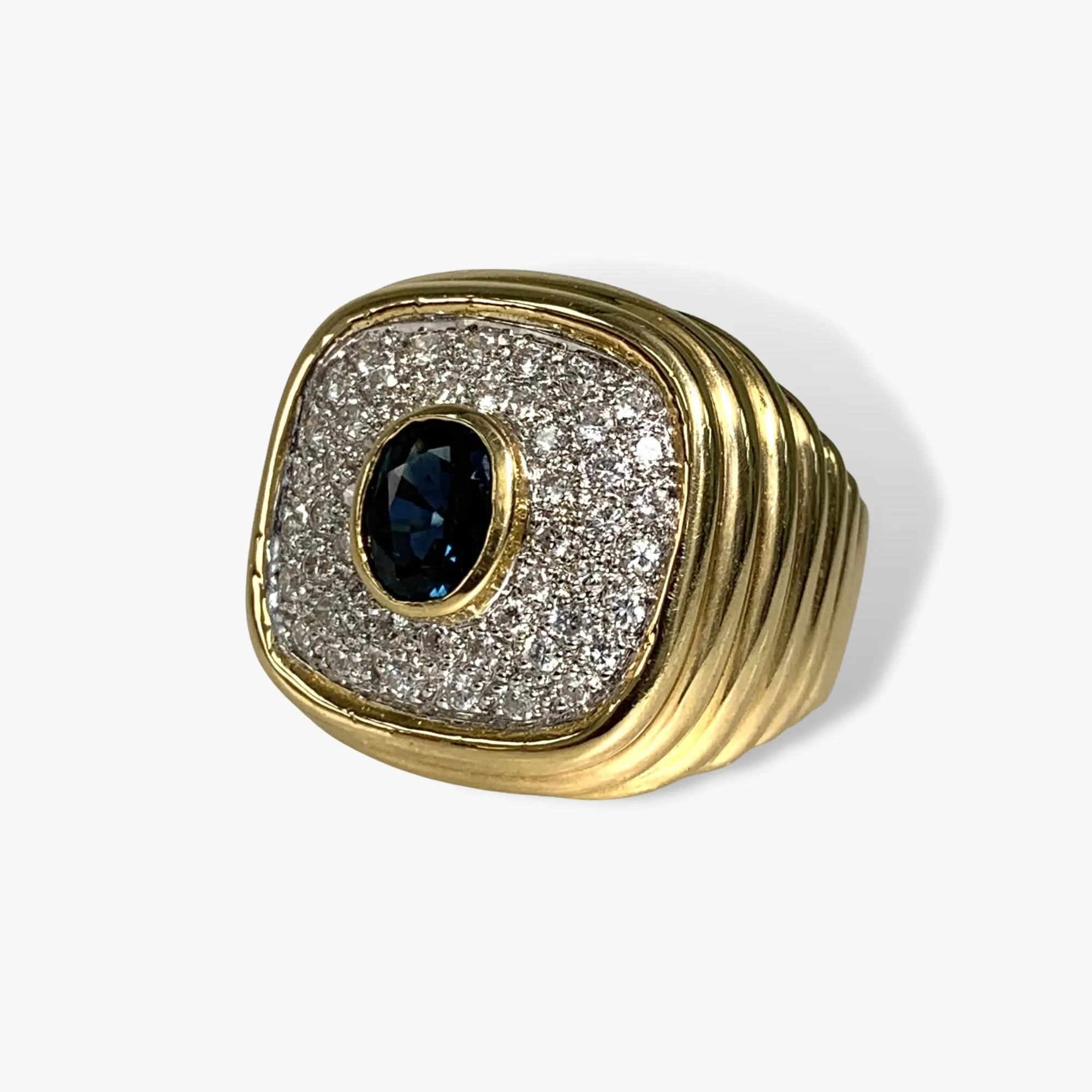 18k Yellow Gold Oval Cut Blue Sapphire and Diamond Vintage Cocktail Ring