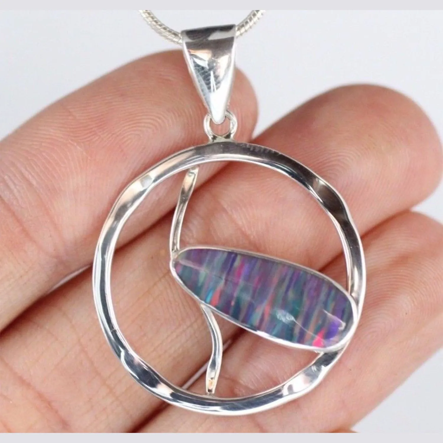 AAA Japanese Cultured Purple Opal Pendant 925 Sterling Silver Necklace Jewellery