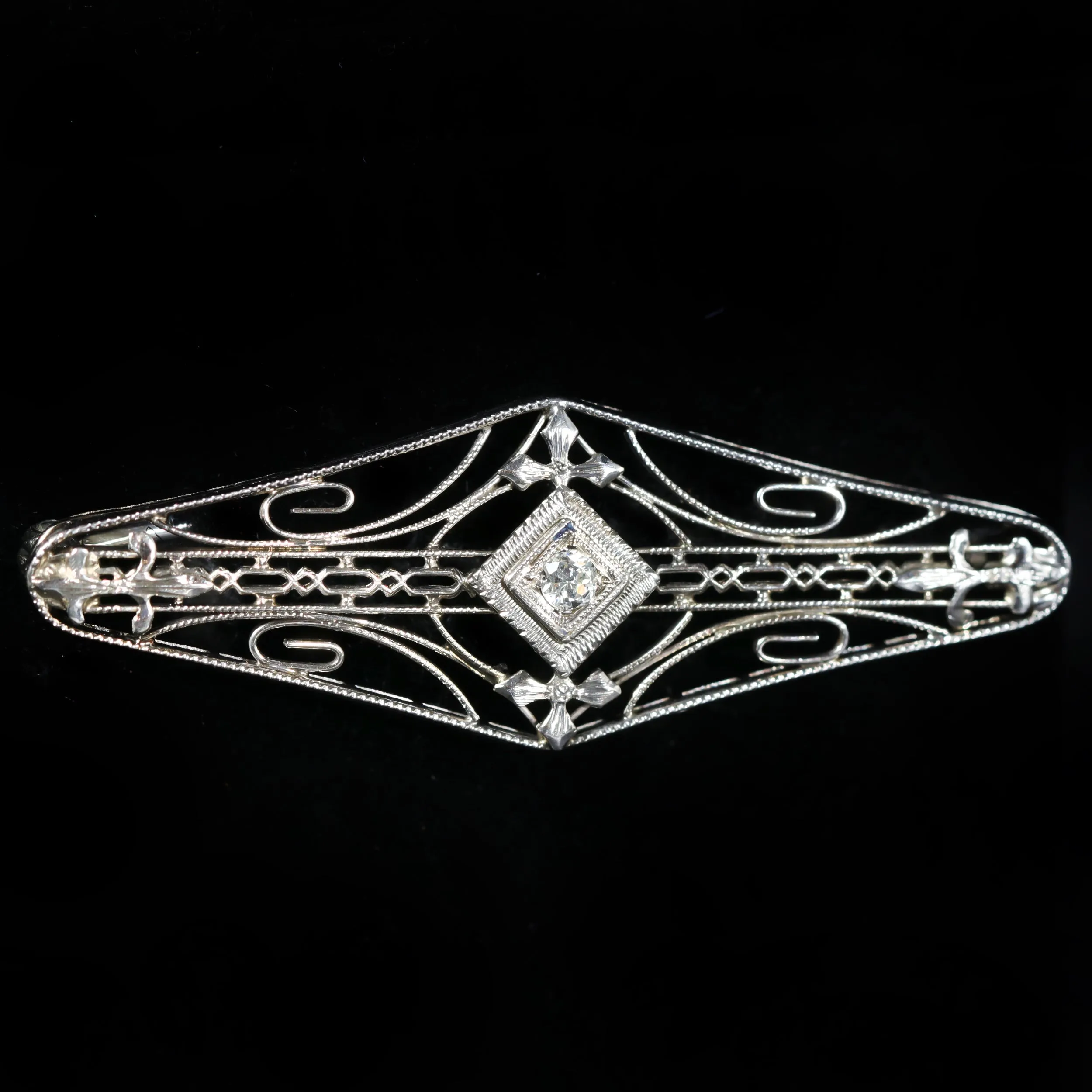 Art Deco 14K White Gold Old Mine Cut Diamond Brooch