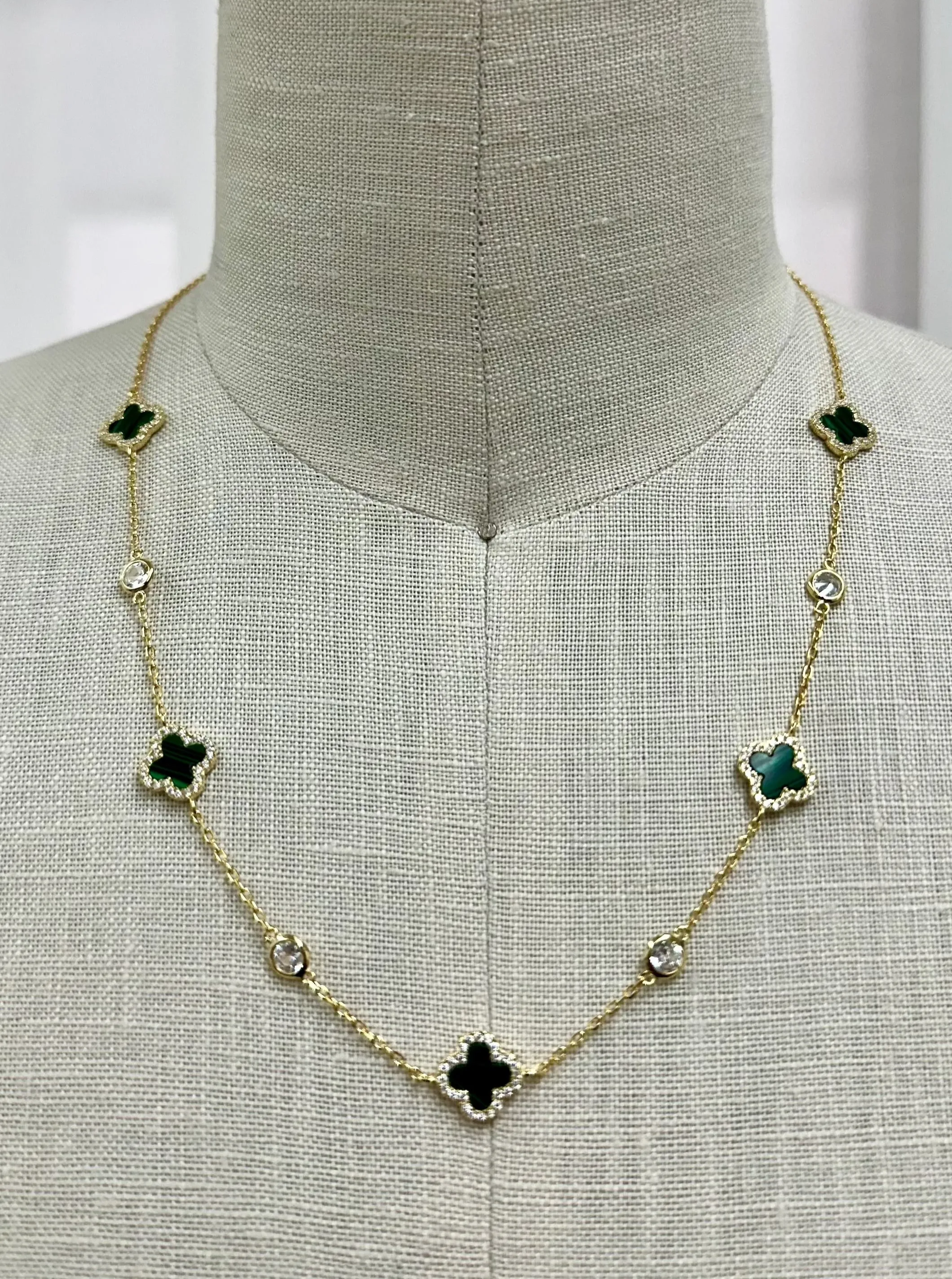 Jackie Clover Necklace (Emerald/Gold)