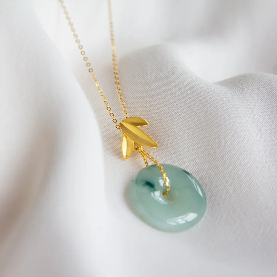 Jade Donut Leaf Necklace