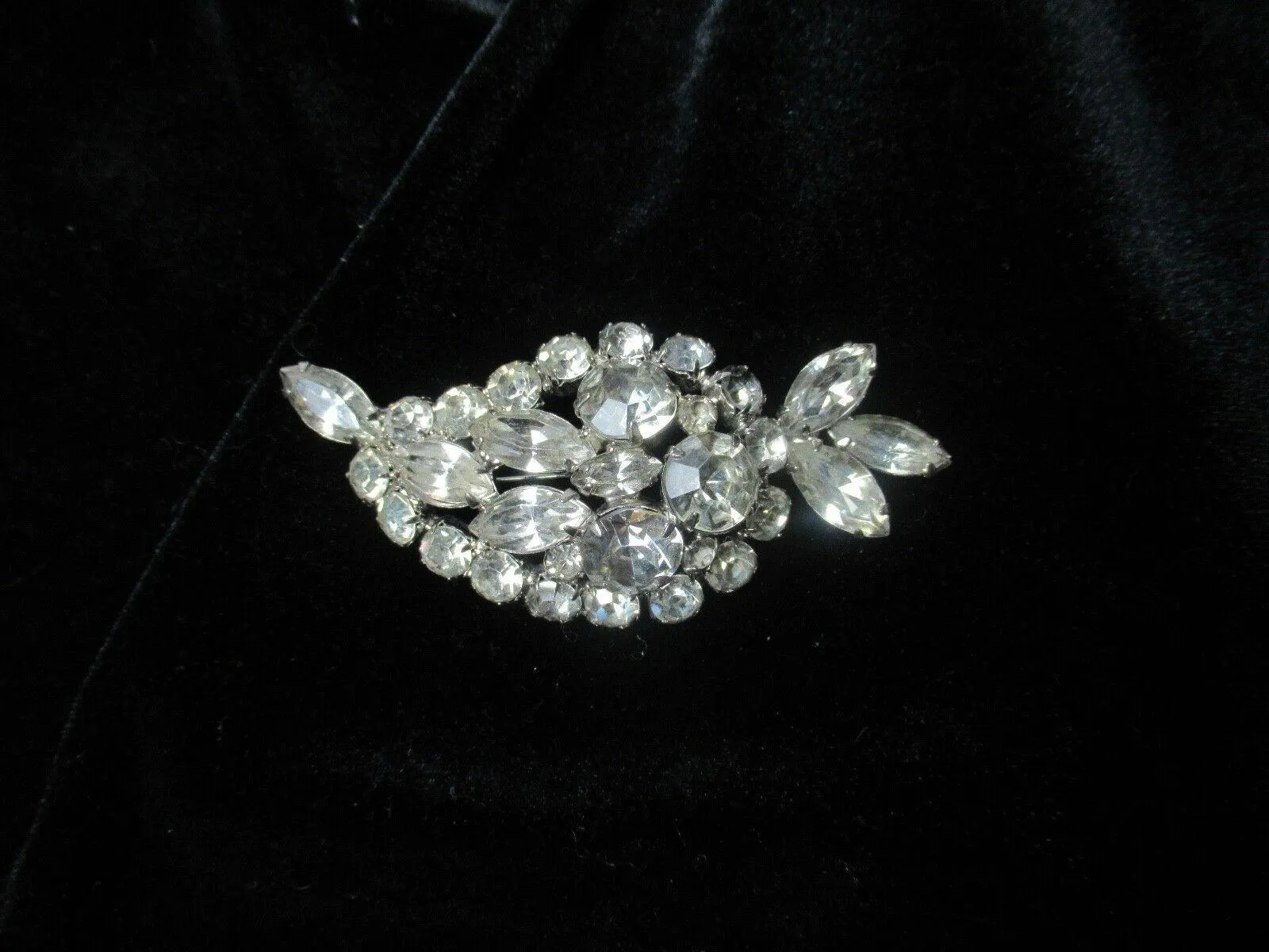 Large Paisley Shaped Sparkling Rhinestone Vintage Brooch