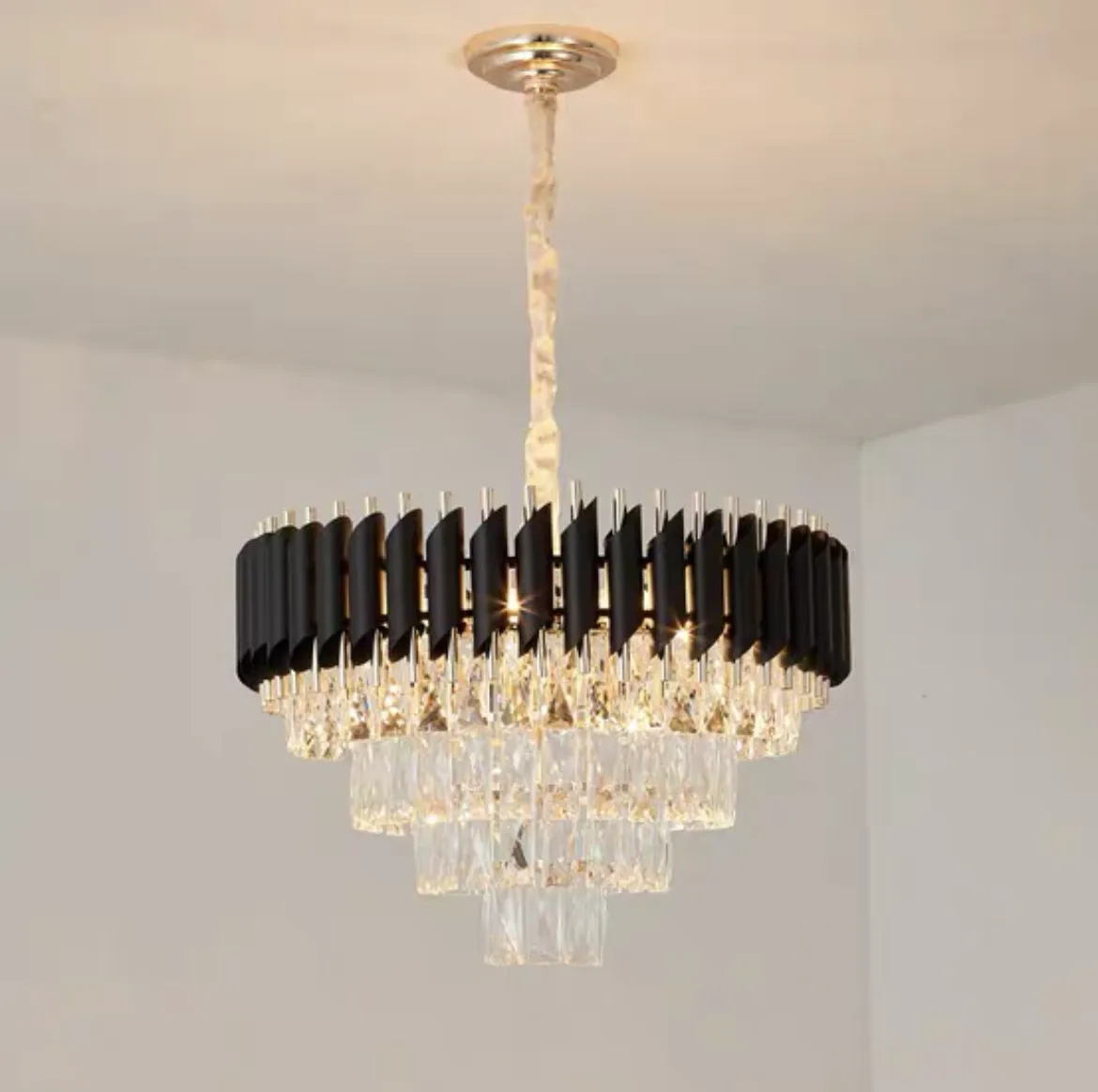 Modern Luxury Multi-Tier Oval/Round Crystal Tiered Chandelier