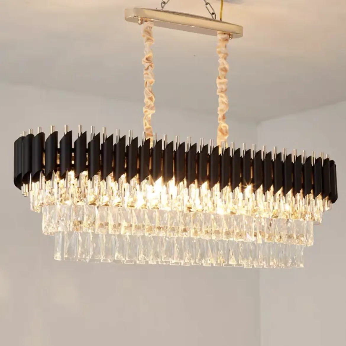 Modern Luxury Multi-Tier Oval/Round Crystal Tiered Chandelier