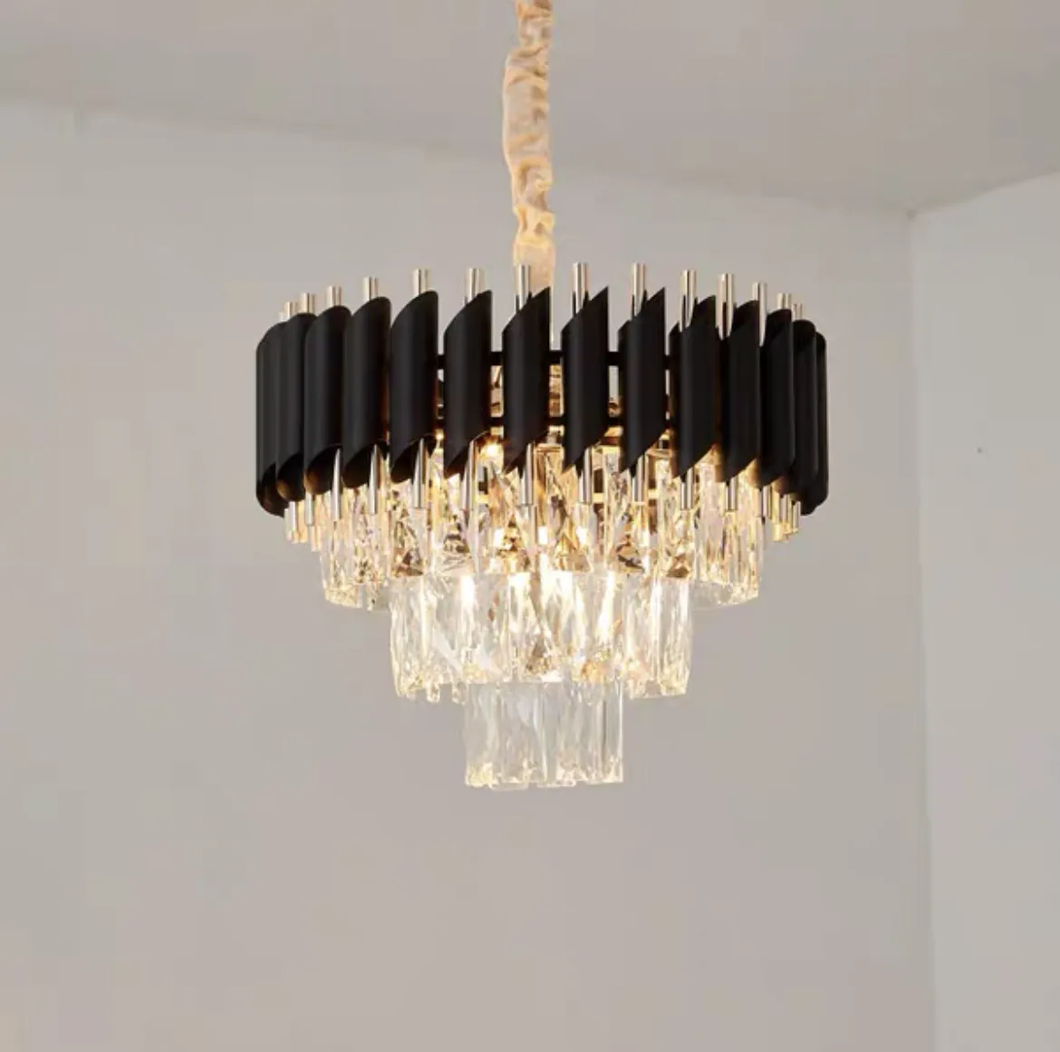 Modern Luxury Multi-Tier Oval/Round Crystal Tiered Chandelier