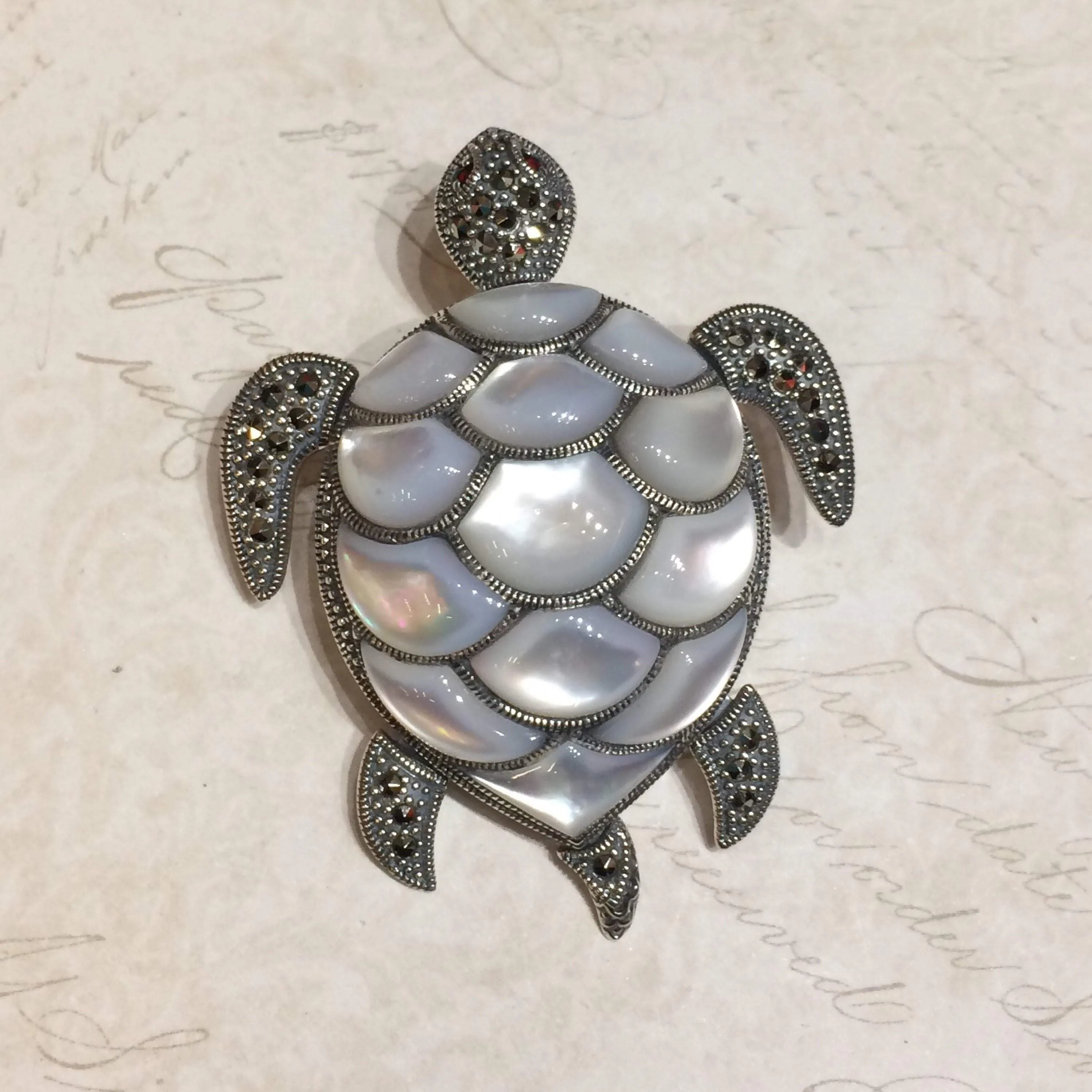 Mother of Pearl Turtle Brooch silver Marcasite