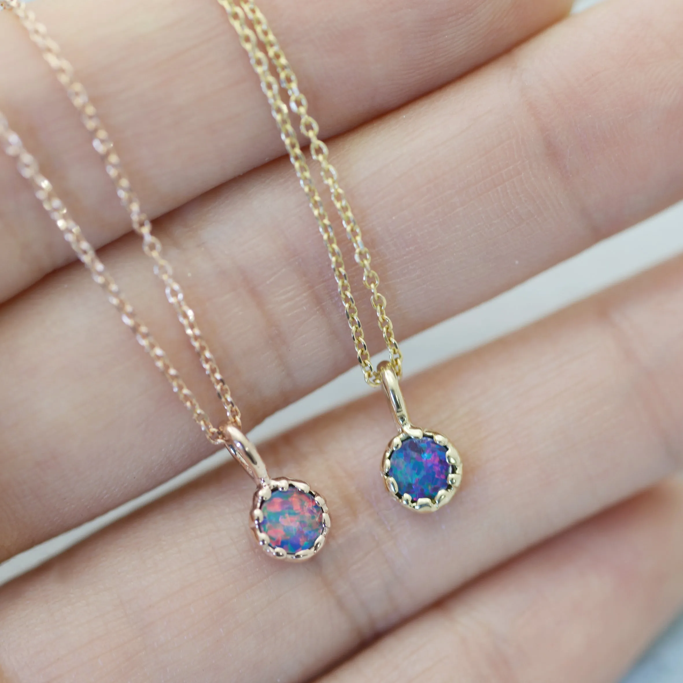 Opal mud Necklace (5mm round/ doublet opal) - 14K/18K Gold