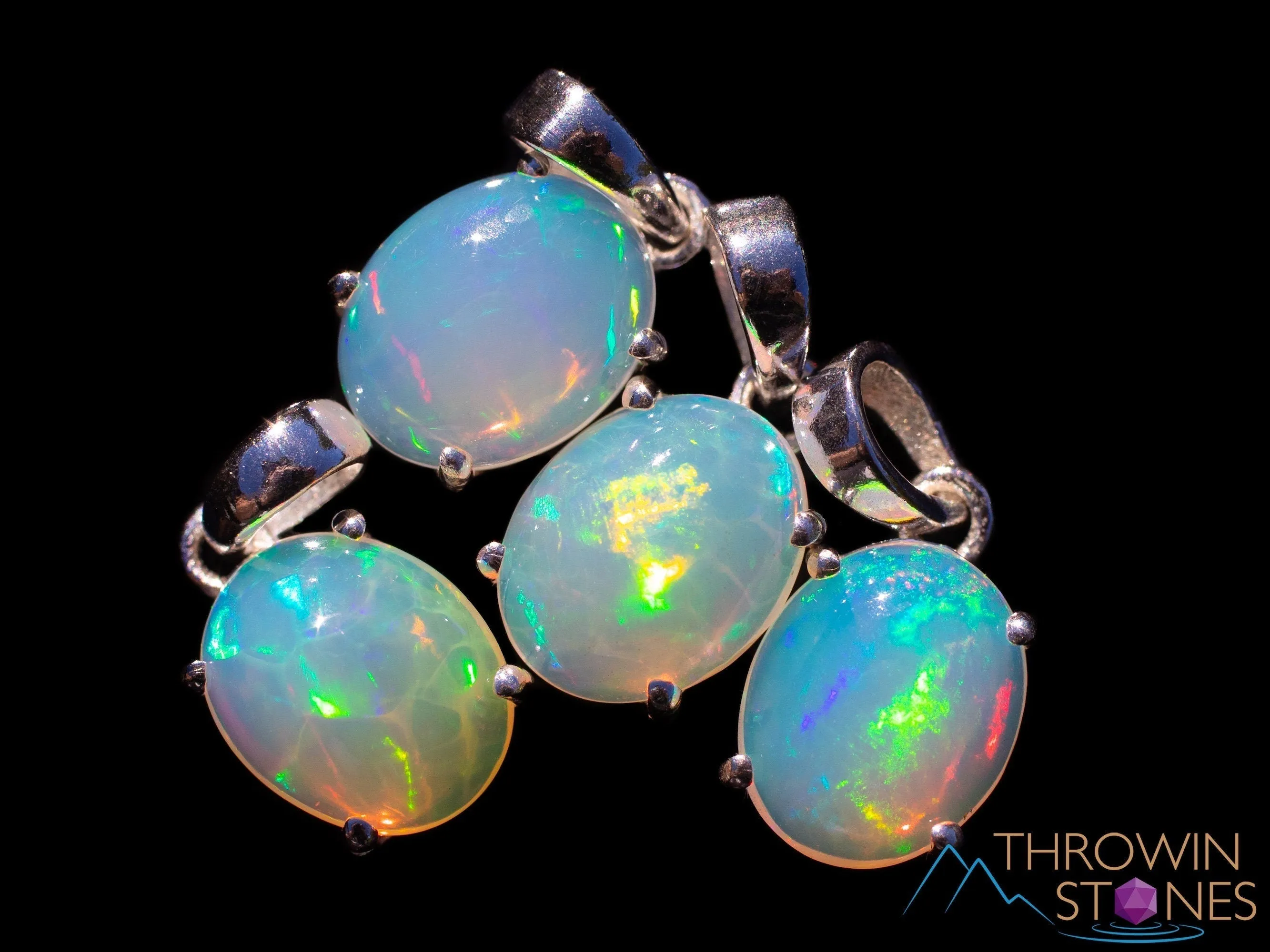 OPAL Pendant - Sterling Silver, Oval - Birthstone Jewelry, Opal Cabochon Necklace, Welo Opal, E1934