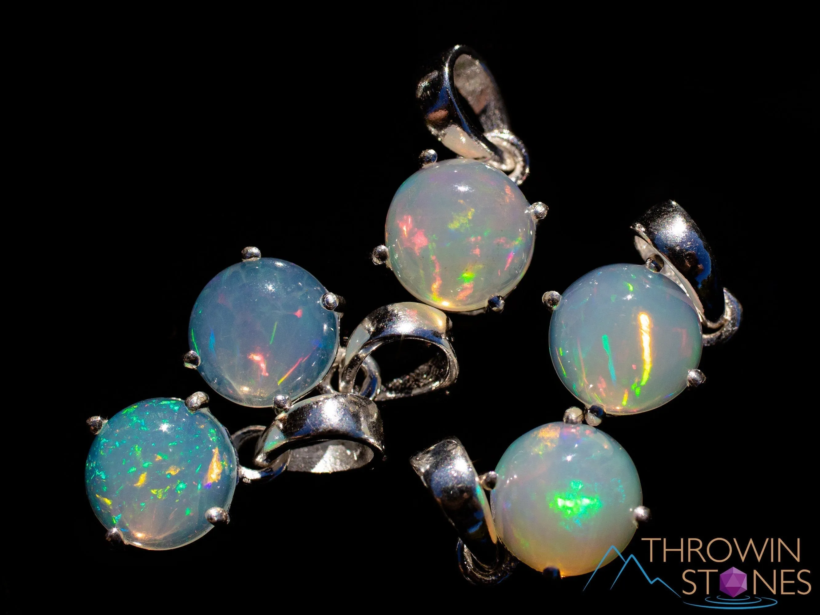 OPAL Pendant - Sterling Silver, Round - Birthstone Jewelry, Opal Cabochon Necklace, Welo Opal, E1933