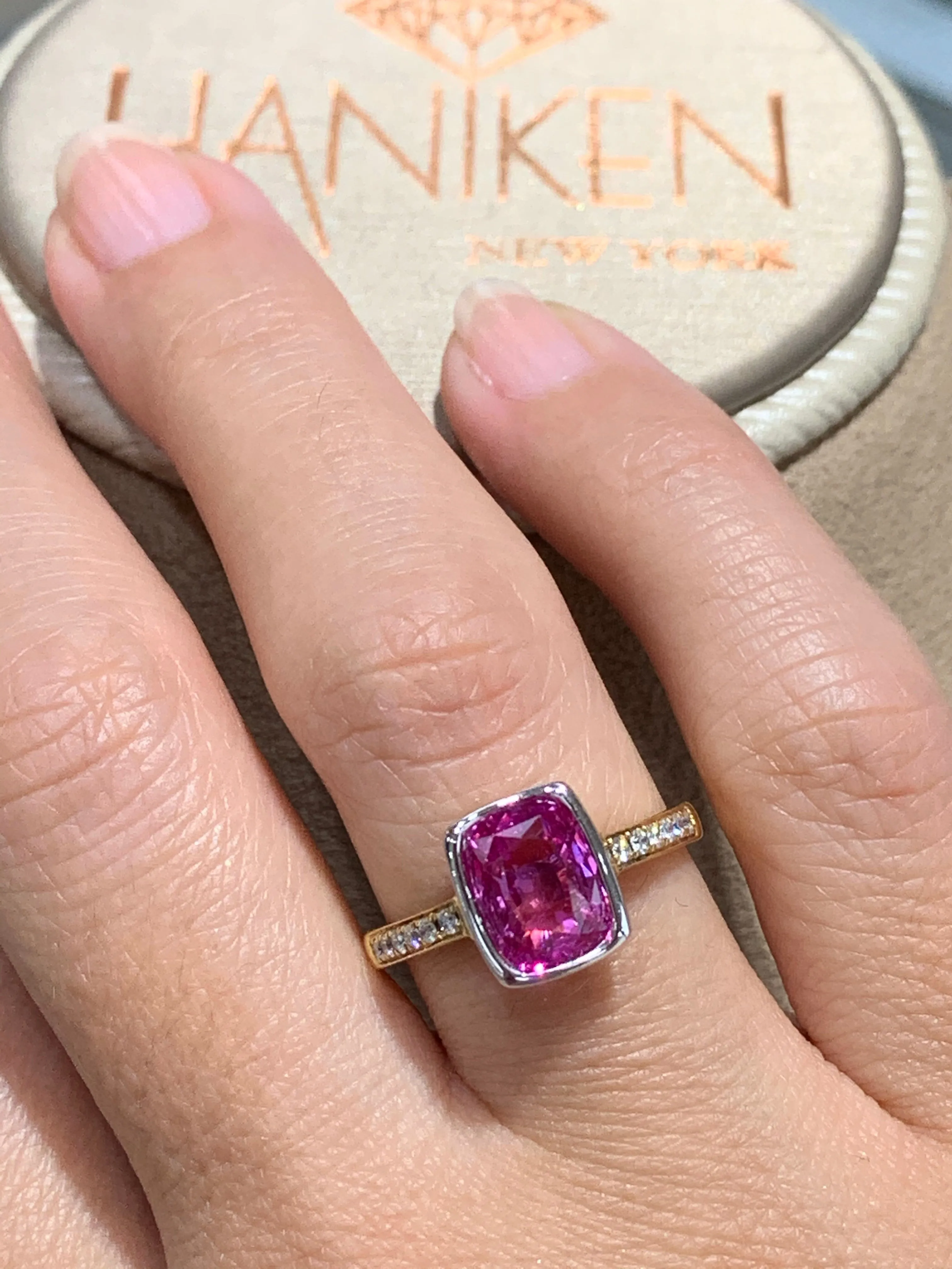 Pink Sapphire 2.84carat and Diamond Cocktail Ring