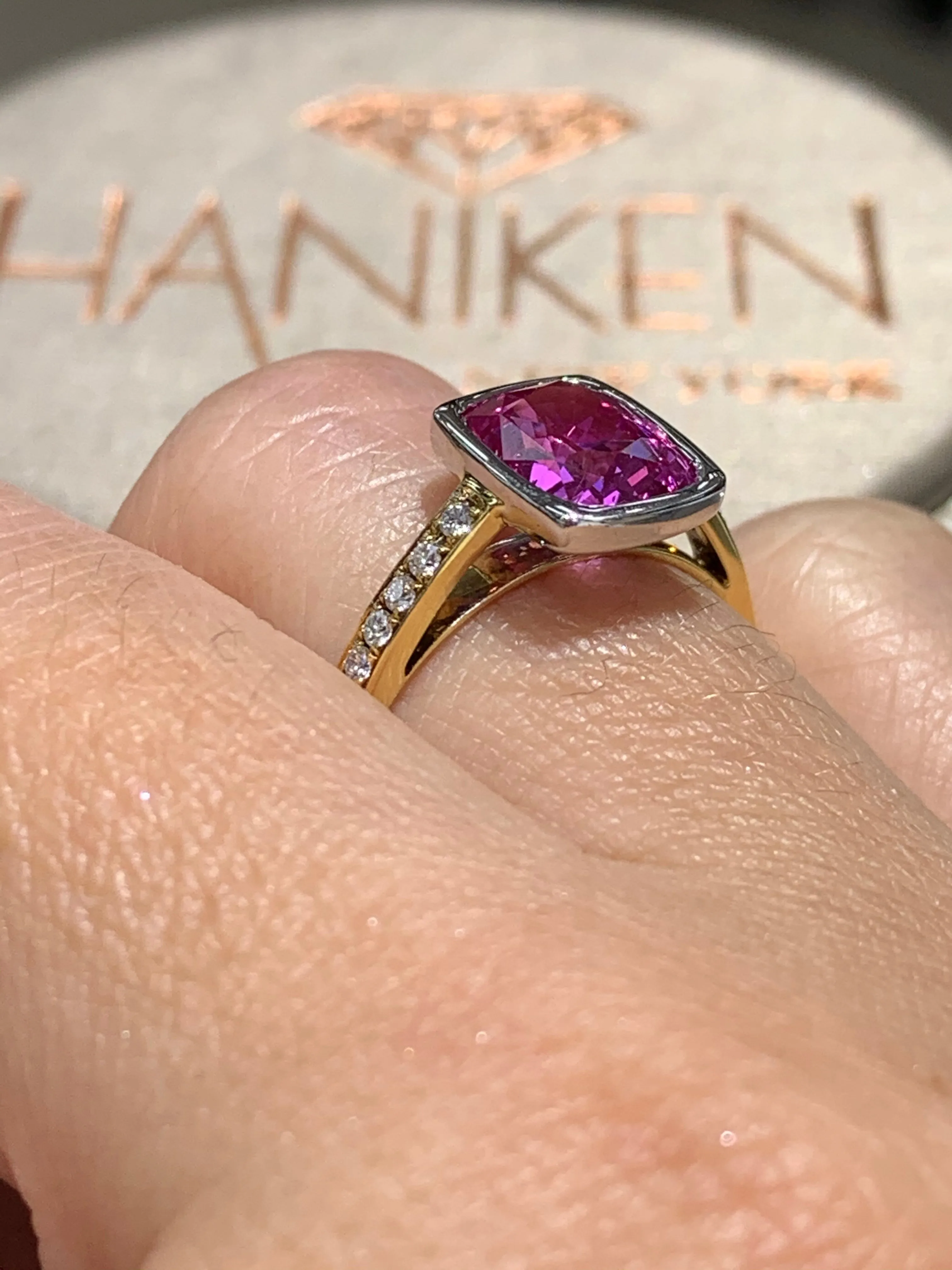 Pink Sapphire 2.84carat and Diamond Cocktail Ring