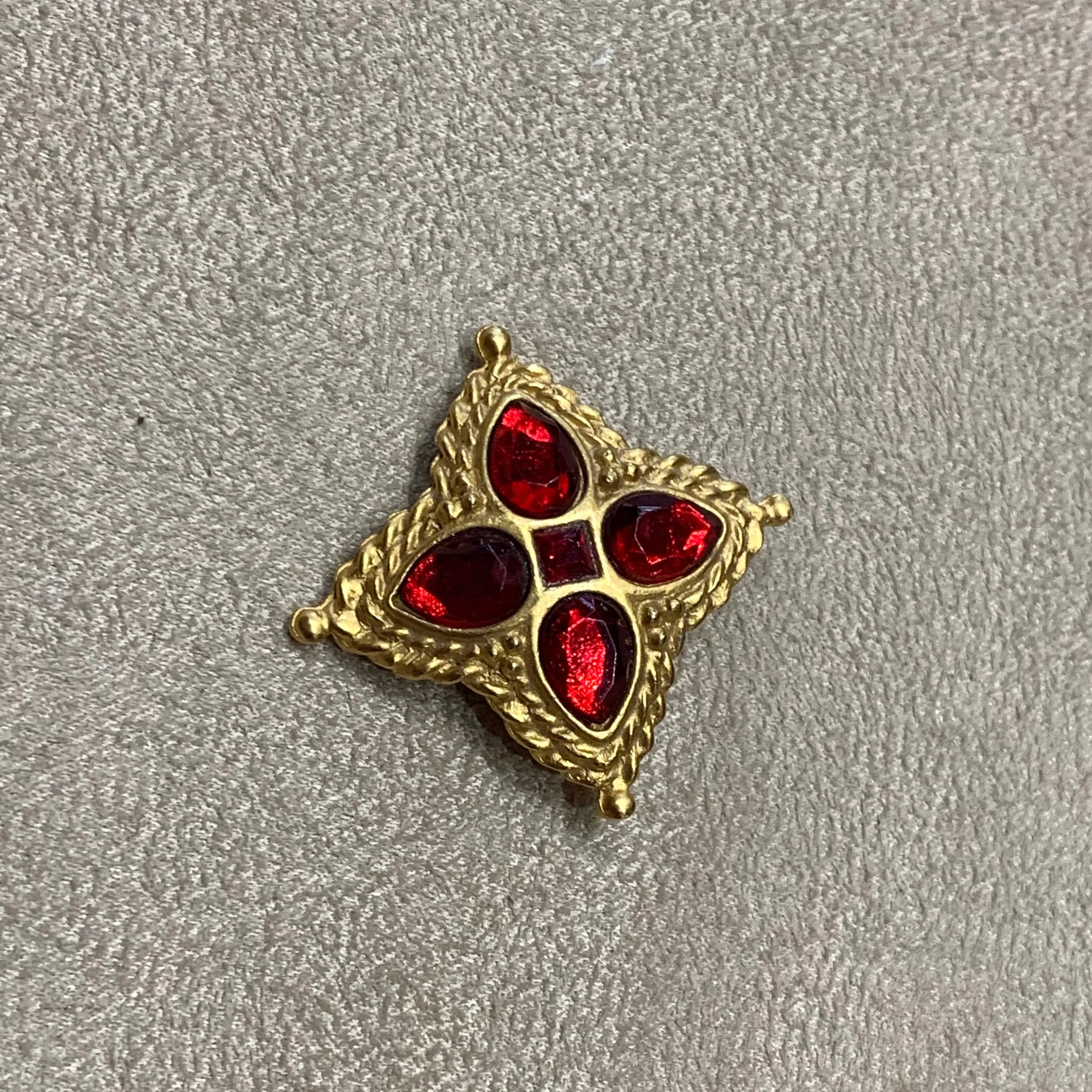 Red star cross Brooch by Rima Ariss Gold