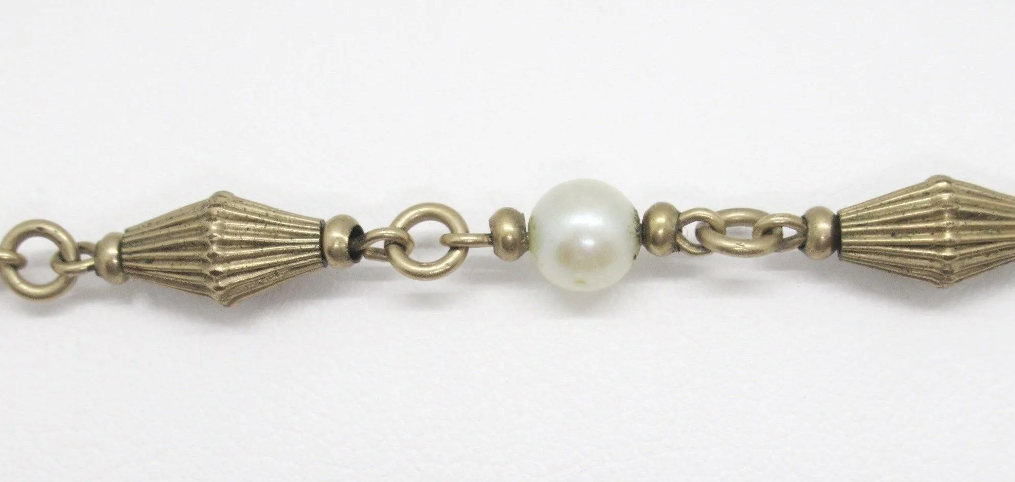 Timeless Vintage Faux Pearl and Gold Bead Bracelet