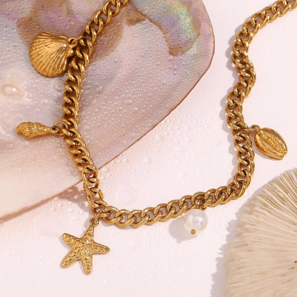 Trendy Gold Charm Bracelet with Seashell and Starfish Pendants – Link Chain for Women