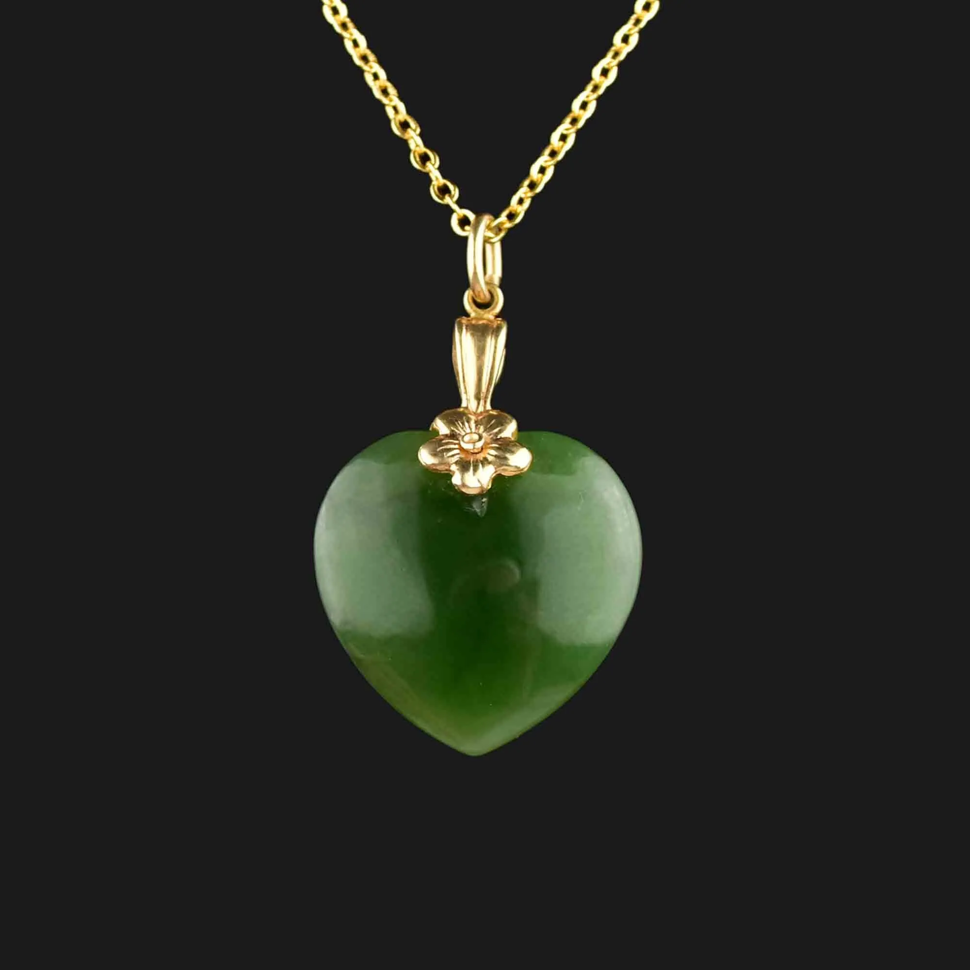 Vintage 14K Gold Floral Jade Heart Pendant Necklace