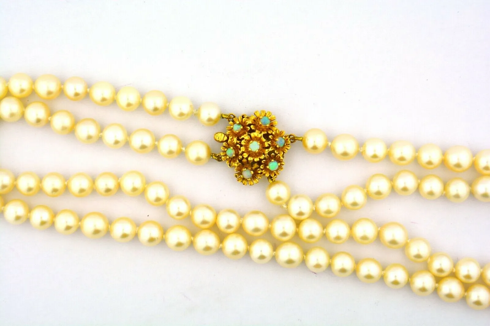 Vintage 17in 2-Strand 7-8MM Near Round Freshwater Pearl Necklace 14KY Opal Clasp