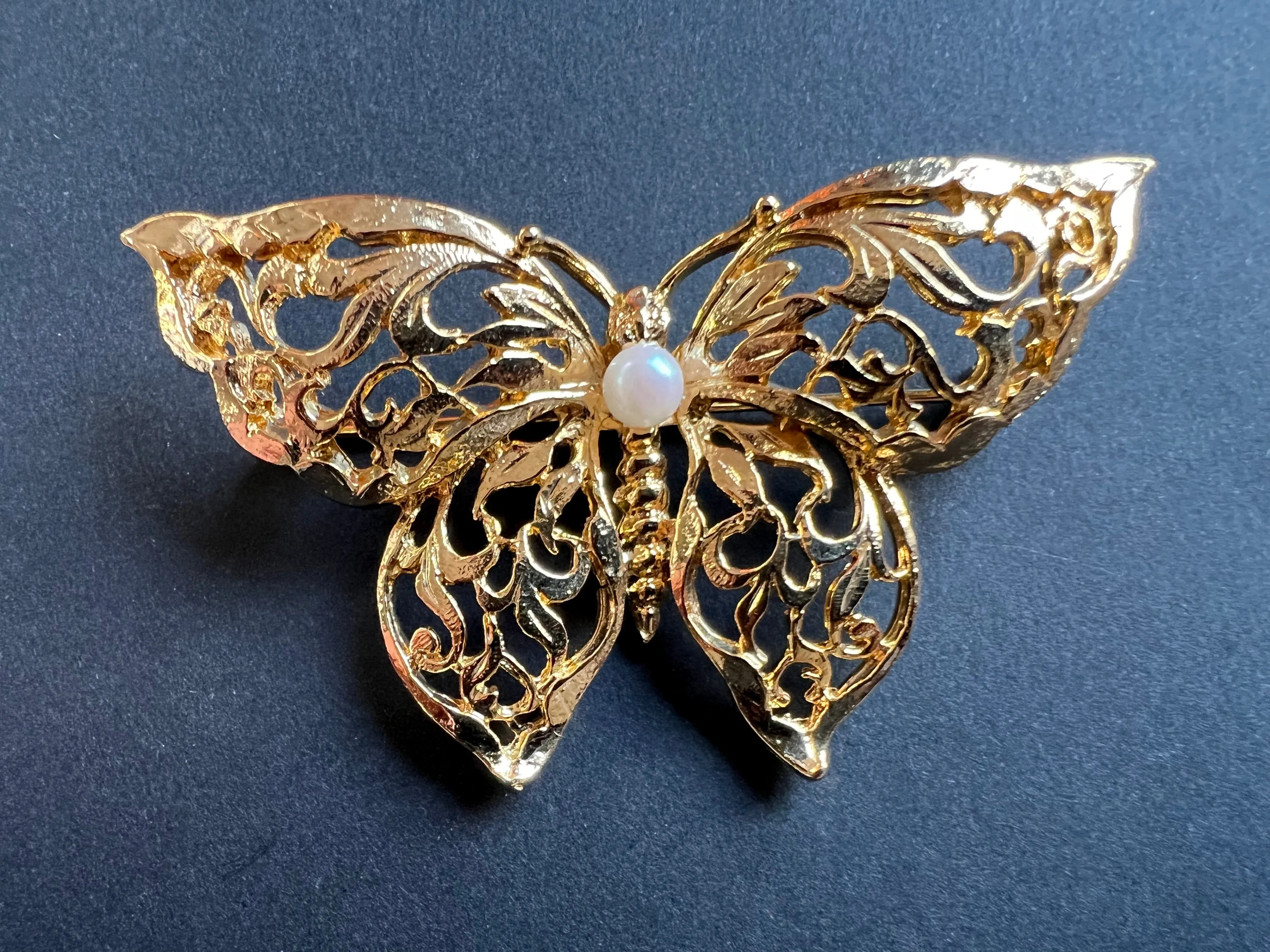 Vintage 1980s Gold and Faux Pearl Butterfly Brooch